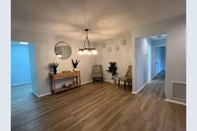 7362 Silver Fern Boulevard #8, Sarasota, FL 34241 - Photo 11