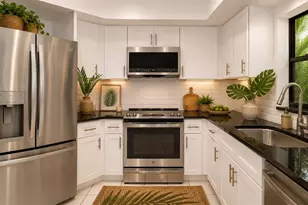 1678 Starling Dr, Sarasota, FL 34231 - Photo 11