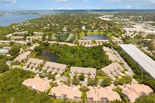 1678 Starling Dr, Sarasota, FL 34231 - Photo 33