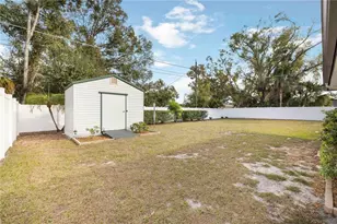 2705 Amanda Dr, Sarasota, FL 34232 - Photo 49