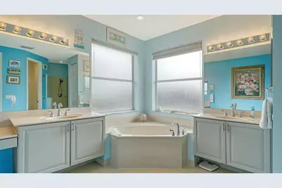 6659 38th Lane E, Sarasota, FL 34243 - Photo 31