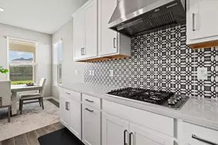 9312 Tequila Sunrise Dr, Sarasota, FL 34241 - Photo 17