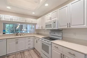 8750 Olde Hickory Ave, Sarasota, FL 34238 - Photo 17