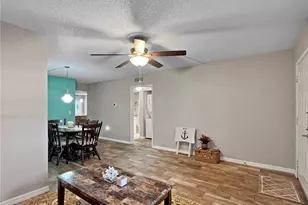 515 30th Ave W, Bradenton, FL 34205 - Photo 3