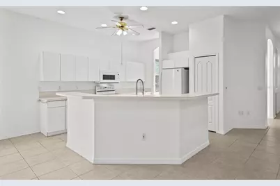 6011 Chaparral Avenue, Sarasota, FL 34243 - Photo 11