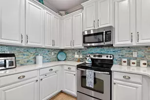 4132 Overture Cir, Bradenton, FL 34209 - Photo 11