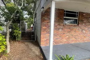 629 40th Ave S, Saint Petersburg, FL 33705 - Photo 7