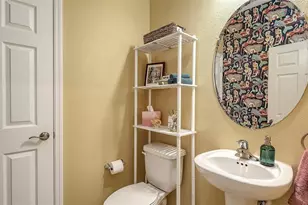 7448 Cabin Ln, Lakewood Ranch, FL 34240 - Photo 17