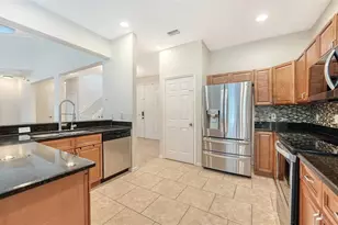 208 36th St NE, Bradenton, FL 34208 - Photo 11