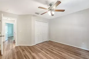 208 36th St NE, Bradenton, FL 34208 - Photo 35