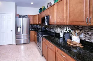 208 36th St NE, Bradenton, FL 34208 - Photo 13