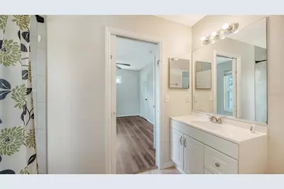208 36th Street NE, Bradenton, FL 34208 - Photo 27
