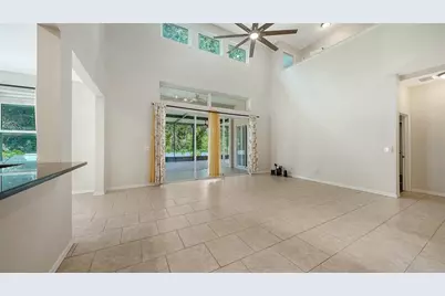 208 36th Street NE, Bradenton, FL 34208 - Photo 3