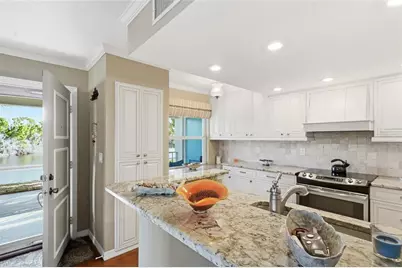 321 108th Street W #120, Bradenton, FL 34209 - Photo 15