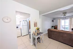 1868 Sunny Dr, Bradenton, FL 34207 - Photo 5