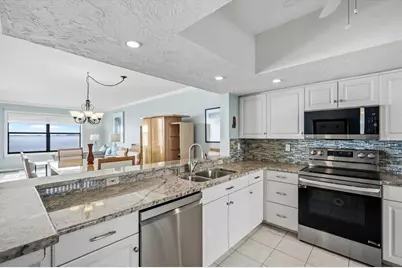 6470 Mourning Dove Drive #401, Bradenton, FL 34210 - Photo 9