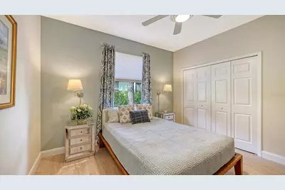 4855 Carrington Circle, Sarasota, FL 34243 - Photo 33