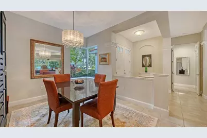 4855 Carrington Circle, Sarasota, FL 34243 - Photo 11