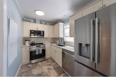 110 Oak Avenue #A, Anna Maria, FL 34216 - Photo 15