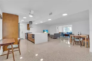 306 66th St, Holmes Beach, FL 34217 - Photo 11