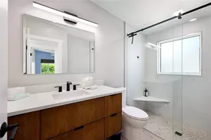306 66th St, Holmes Beach, FL 34217 - Photo 29