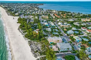 7100 Gulf Dr, Holmes Beach, FL 34217 - Photo 29