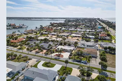 104 22nd Street, Belleair Beach, FL 33786 - Photo 3