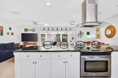 104 22nd Street, Belleair Beach, FL 33786 - Photo 23