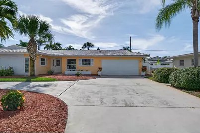 104 22nd Street, Belleair Beach, FL 33786 - Photo 9