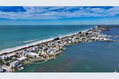 108 9th Street S #E, Bradenton Beach, FL 34217 - Photo 25