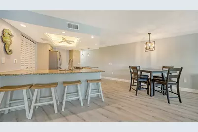 108 9th Street S #E, Bradenton Beach, FL 34217 - Photo 7