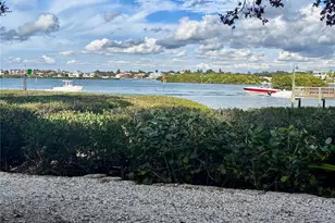 6063 E Peppertree Way, Sarasota, FL 34242 - Photo 11