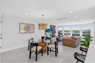 6063 E Peppertree Way #111, Sarasota, FL 34242 - Photo 9