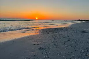 6063 E Peppertree Way, Sarasota, FL 34242 - Photo 29