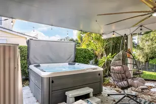 1837 Upper Cove Terrace, Sarasota, FL 34231 - Photo 35