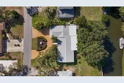 1837 Upper Cove Terrace, Sarasota, FL 34231 - Photo 7