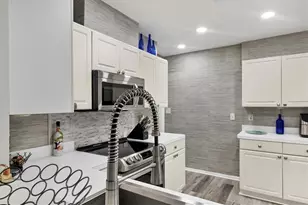 1837 Upper Cove Terrace, Sarasota, FL 34231 - Photo 19