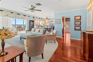 4565 Bay Club Dr, Bradenton, FL 34210 - Photo 9