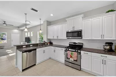 11609 Piedmont Park Crossing, Bradenton, FL 34211 - Photo 5