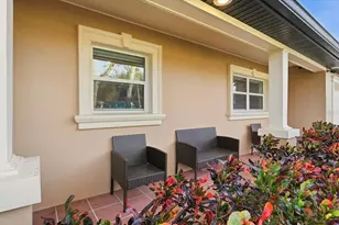 5530 Driftwood Dr, Lakeland, FL 33809 - Photo 5