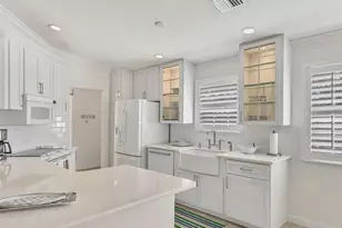 7648 Quinto Dr, Sarasota, FL 34238 - Photo 9