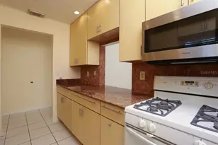 4755 Village Gardens Dr, Sarasota, FL 34234 - Photo 13