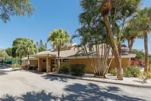 4755 Village Gardens Dr, Sarasota, FL 34234 - Photo 23