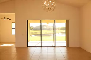 629 Rosemary Cir, Bradenton, FL 34212 - Photo 13