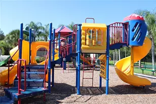 629 Rosemary Cir, Bradenton, FL 34212 - Photo 65