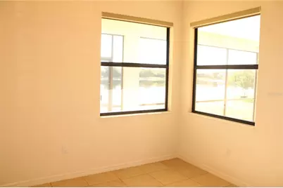 629 Rosemary Circle, Bradenton, FL 34212 - Photo 9