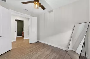 5737 Bay Pine Way, Sarasota, FL 34238 - Photo 27