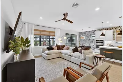 5737 Bay Pine Way, Sarasota, FL 34238 - Photo 7