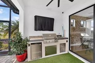 5737 Bay Pine Way, Sarasota, FL 34238 - Photo 35