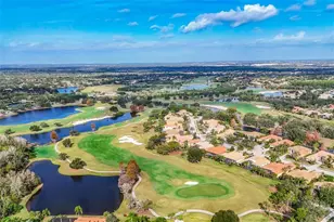 7042 Vilamoura Pl, Lakewood Ranch, FL 34202 - Photo 47